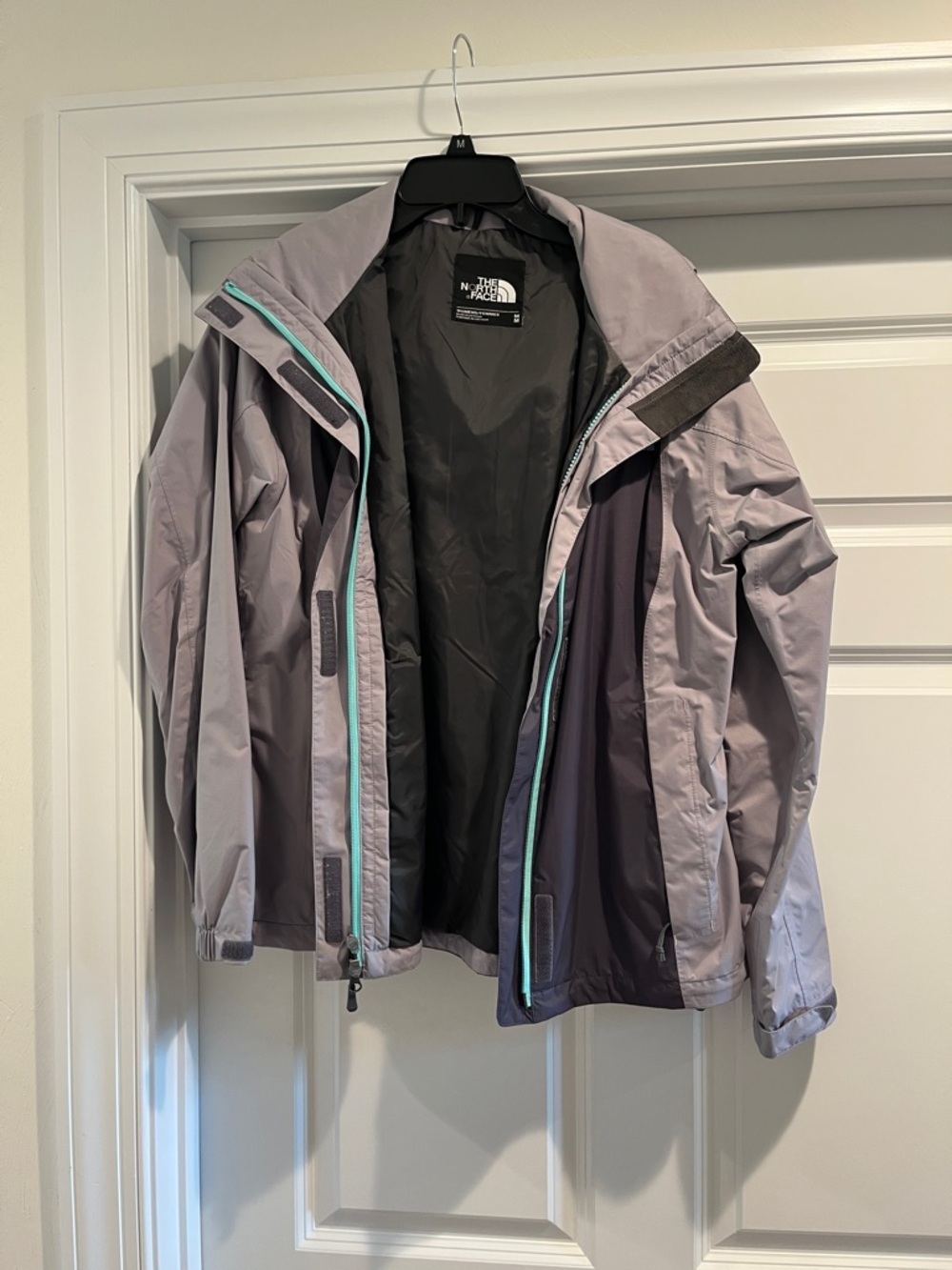 The North Face Women's Lavender and Teal Trim Rain Jacket